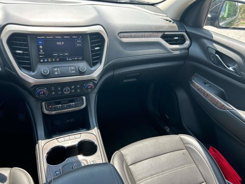 Used 2023 GMC Acadia Denali w/ Denali Ultimate Package AWD/4WD image 27