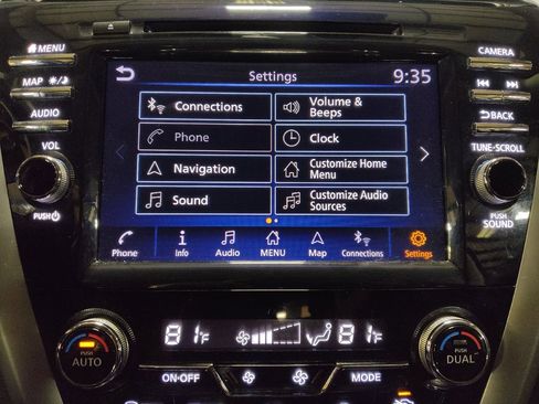 Used 2020 Nissan Murano SL w/ Cargo Package image 25