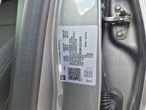 Used 2024 Chevrolet Colorado LT w/ LT Convenience Package II RWD image 25