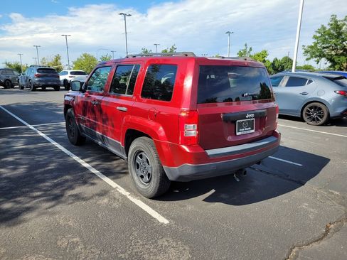 Used 2016 Jeep Patriot Sport FWD image 4