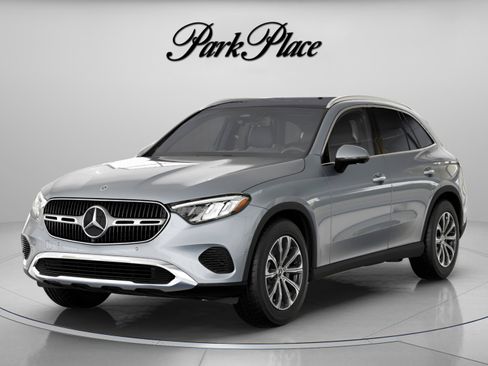 Used 2026 Mercedes-Benz GLC 300 image 40