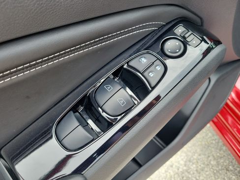 Used 2022 Nissan Altima 2.5 Platinum AWD/4WD image 10