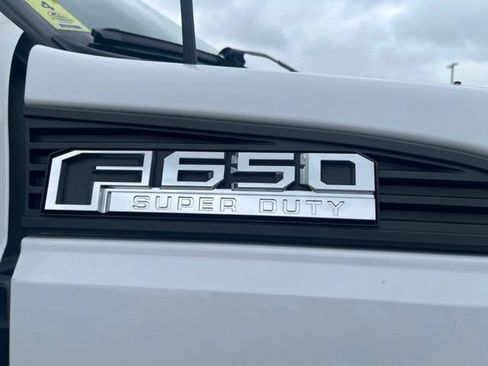 Certified 2023 Ford F650 2WD Regular Cab Super Duty image 2