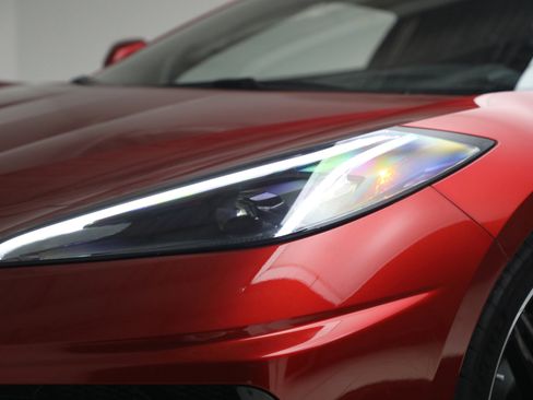 Used 2021 Chevrolet Corvette Stingray Preferred Cpe w/ Battery Protection Package RWD image 23