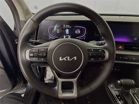 Certified 2025 Kia Sportage EX w/ Premium Package image 11