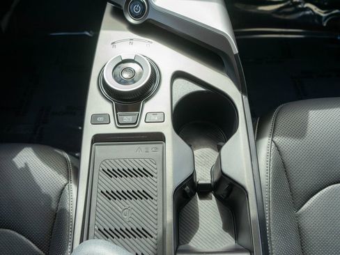 Used 2024 Kia EV6 Wind w/ Wind Technology Package AWD/4WD image 27