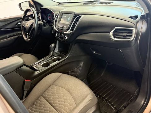 Certified 2018 Chevrolet Equinox LT AWD/4WD image 19
