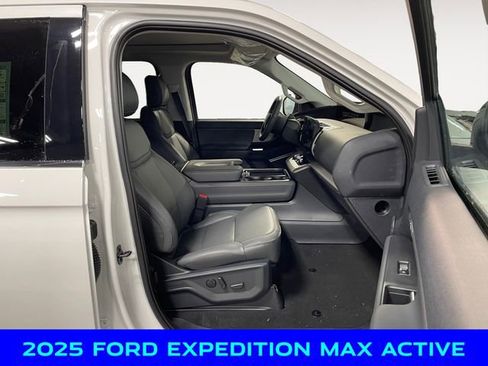 New 2025 Ford Expedition Max Active image 15
