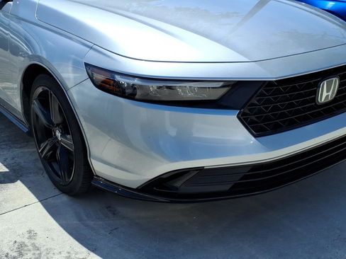 Used 2023 Honda Accord Sport image 10