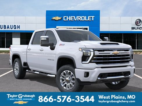 New 2026 Chevrolet Silverado 2500 LT w/ Z71 Chrome Sport Edition AWD/4WD image 7
