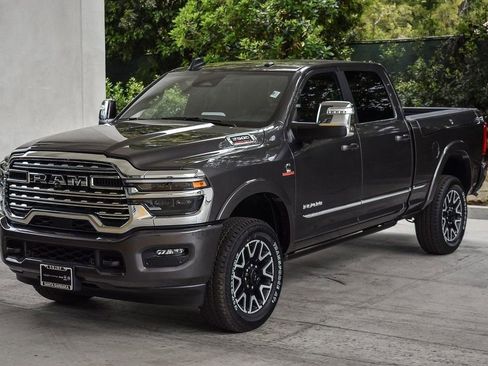 New 2025 RAM 2500 Limited image 3