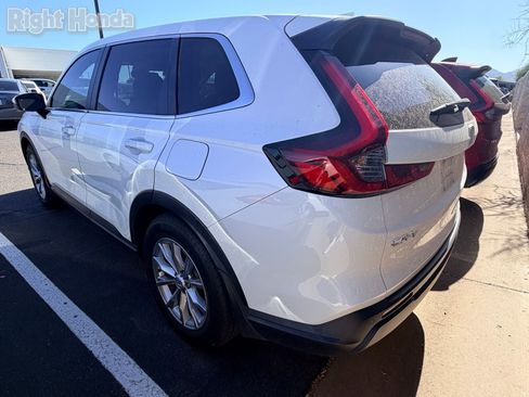 Used 2023 Honda CR-V EX-L image 3