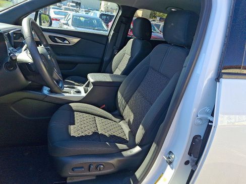 Used 2022 Chevrolet Blazer LT image 13