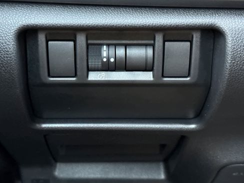 Used 2024 Subaru Impreza 2.0i image 28