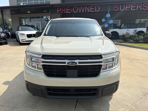 Used 2024 Ford Maverick Lariat FWD image 2