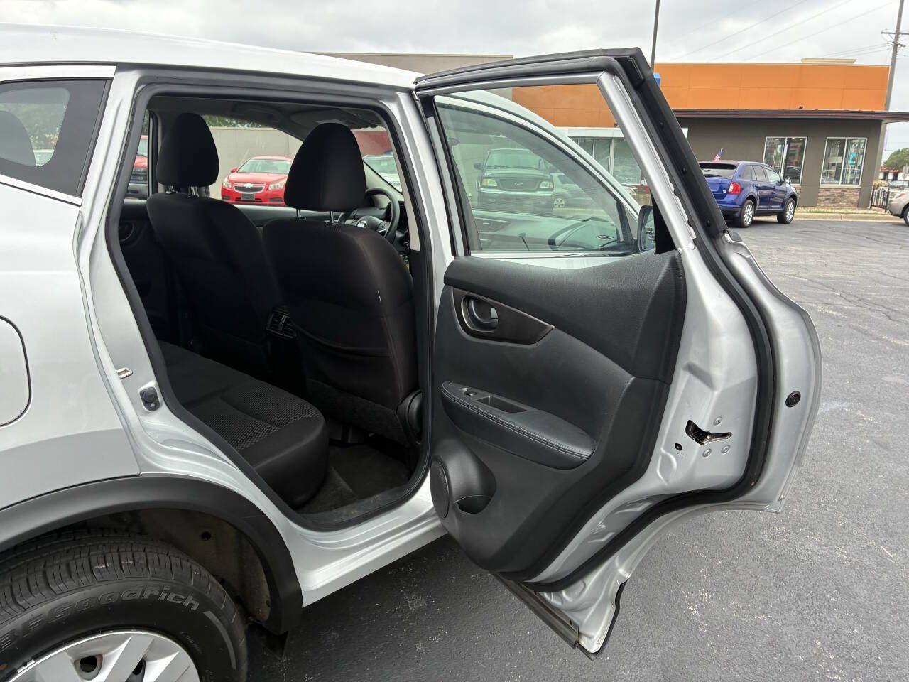 Used 2019 Nissan Rogue Sport S AWD/4WD image 21
