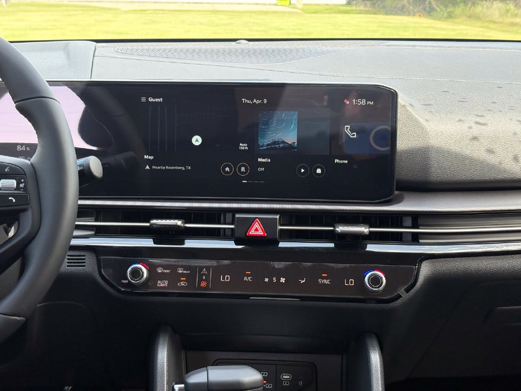 New 2026 Kia Sportage SX FWD image 14