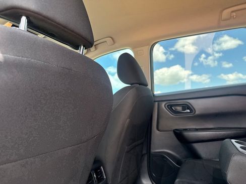 Used 2026 Nissan Rogue S FWD image 36