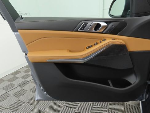 Certified 2025 BMW X5 xDrive40i w/ Parking Assistance Package image 24