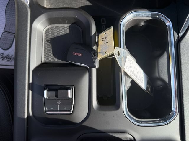 Used 2024 GMC Sierra 2500 Denali w/ Denali Reserve Package AWD/4WD image 30
