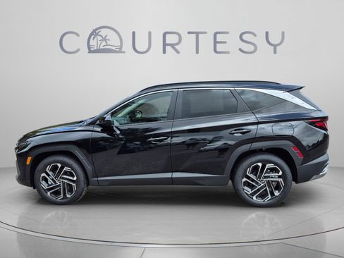 New 2026 Hyundai Tucson SEL Plus FWD image 2