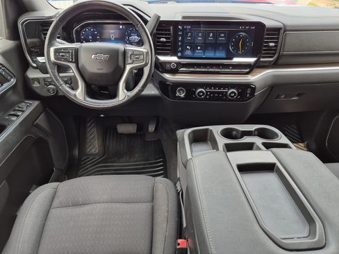 Used 2022 Chevrolet Silverado 1500 RST AWD/4WD image 16