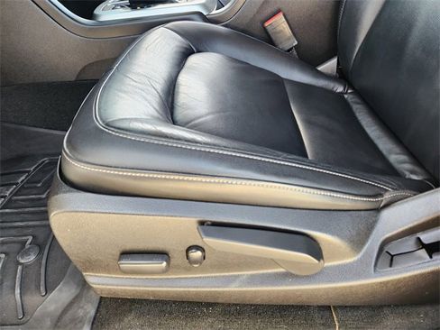 Used 2017 Chevrolet Colorado LT w/ Luxury Package, Chrome image 23