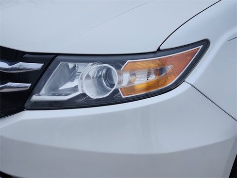 Used 2016 Honda Odyssey EX-L image 24