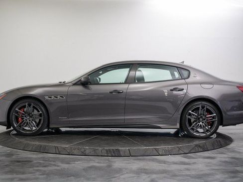 Used 2020 Maserati Quattroporte GTS GranSport image 2