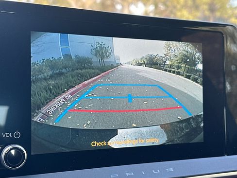 New 2026 Toyota Prius Plug-In Hybrid FWD image 21