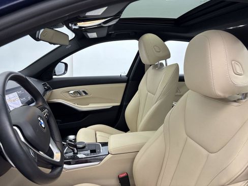 Used 2019 BMW 330i Sedan w/ Driving Assistance Package RWD image 24