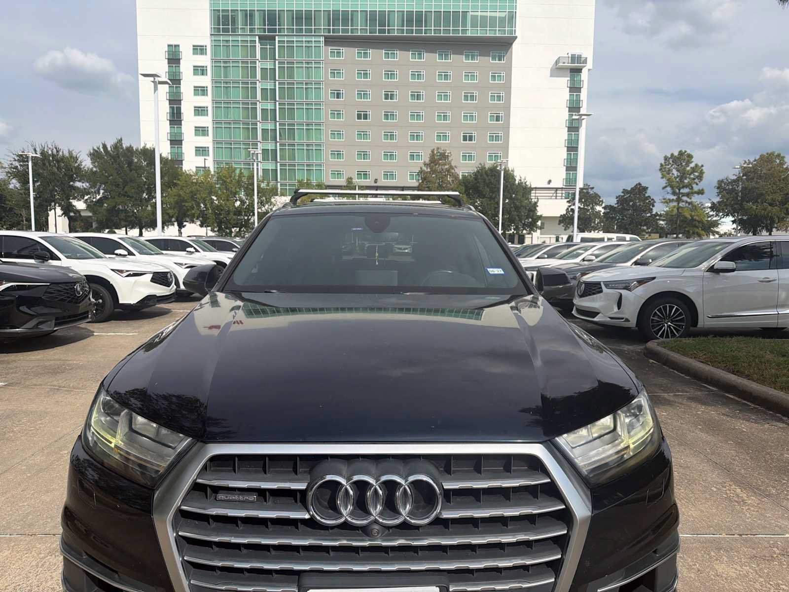 Used 2017 Audi Q7 3.0T Premium Plus AWD/4WD image 2