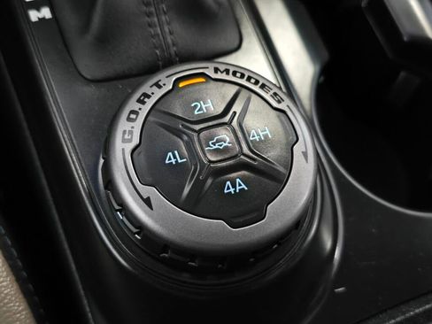 Used 2024 Ford Bronco Wildtrak AWD/4WD image 33