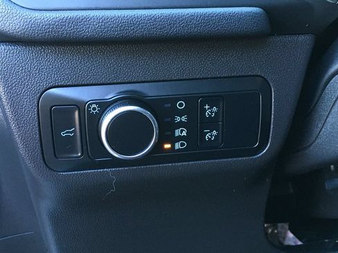 Used 2024 Ford Escape Active AWD/4WD image 17