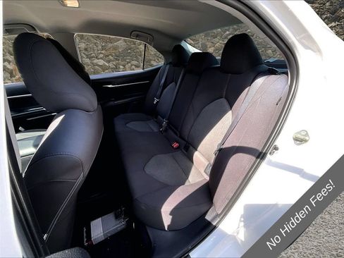 Used 2020 Toyota Camry LE w/ Convenience Package FWD image 23