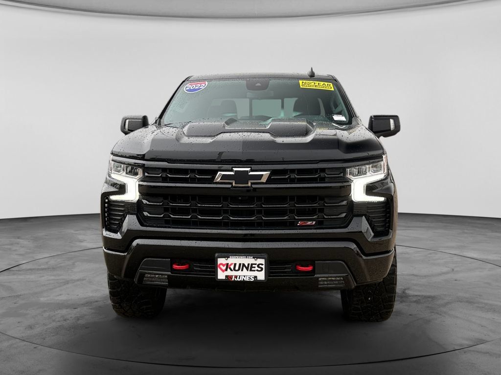 Used 2022 Chevrolet Silverado 1500 LT Trail Boss w/ Convenience Package II AWD/4WD image 4