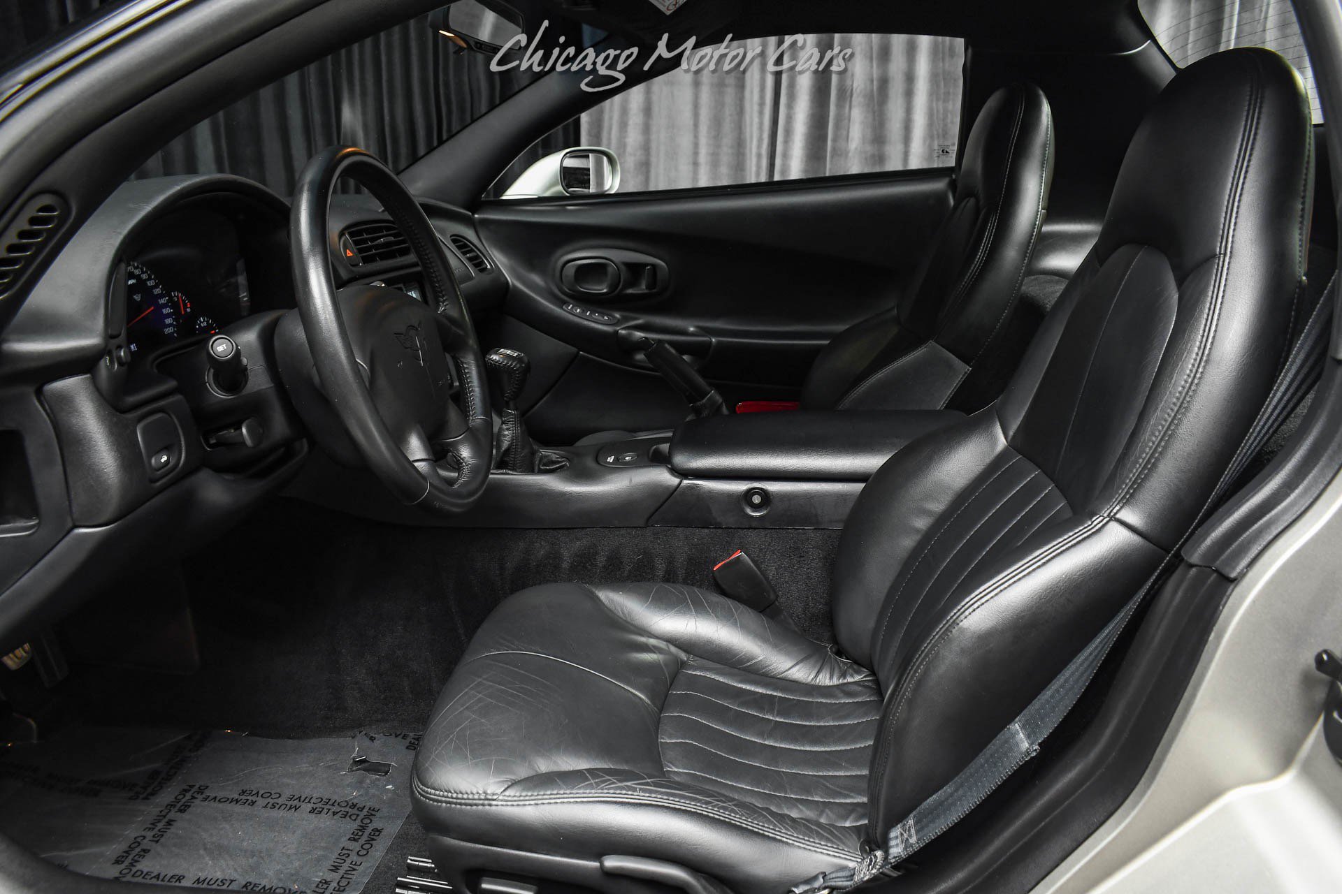 Used 1999 Chevrolet Corvette Coupe w/ Lighting Pkg RWD image 16
