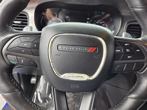 Used 2018 Dodge Charger R/T RWD image 11