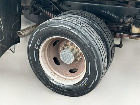 Used 2019 Ford F450 XL w/ Snow Plow Prep Package image 17