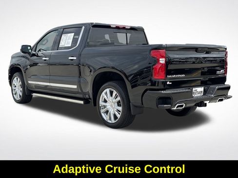 Used 2026 Chevrolet Silverado 1500 High Country AWD/4WD image 4