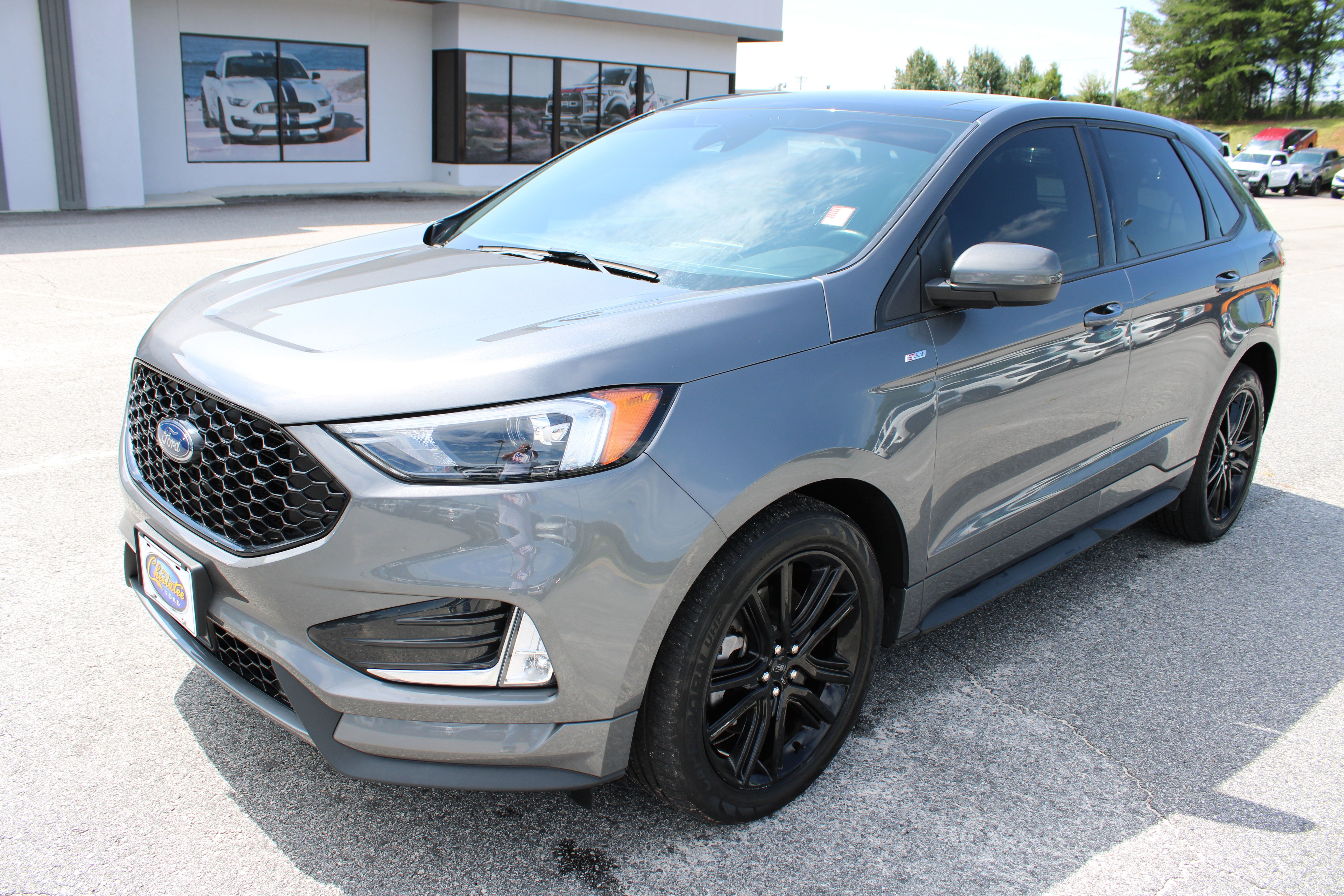 Used 2023 Ford Edge ST-Line AWD/4WD image 2