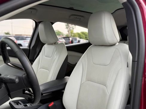 Certified 2025 Ford Mustang Mach-E Premium AWD/4WD image 11