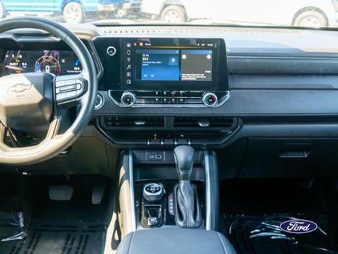 Used 2024 Chevrolet Colorado Trail Boss w/ Advanced Trailering Package AWD/4WD image 13