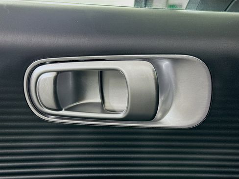 Used 2024 Hyundai Ioniq 6 SE image 14