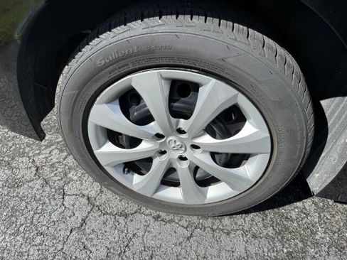 Used 2024 Toyota Corolla LE FWD image 7