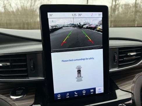 Certified 2023 Ford Explorer Limited w/ Limited Technology Package image 35