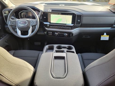 New 2026 GMC Sierra 1500 Elevation image 2
