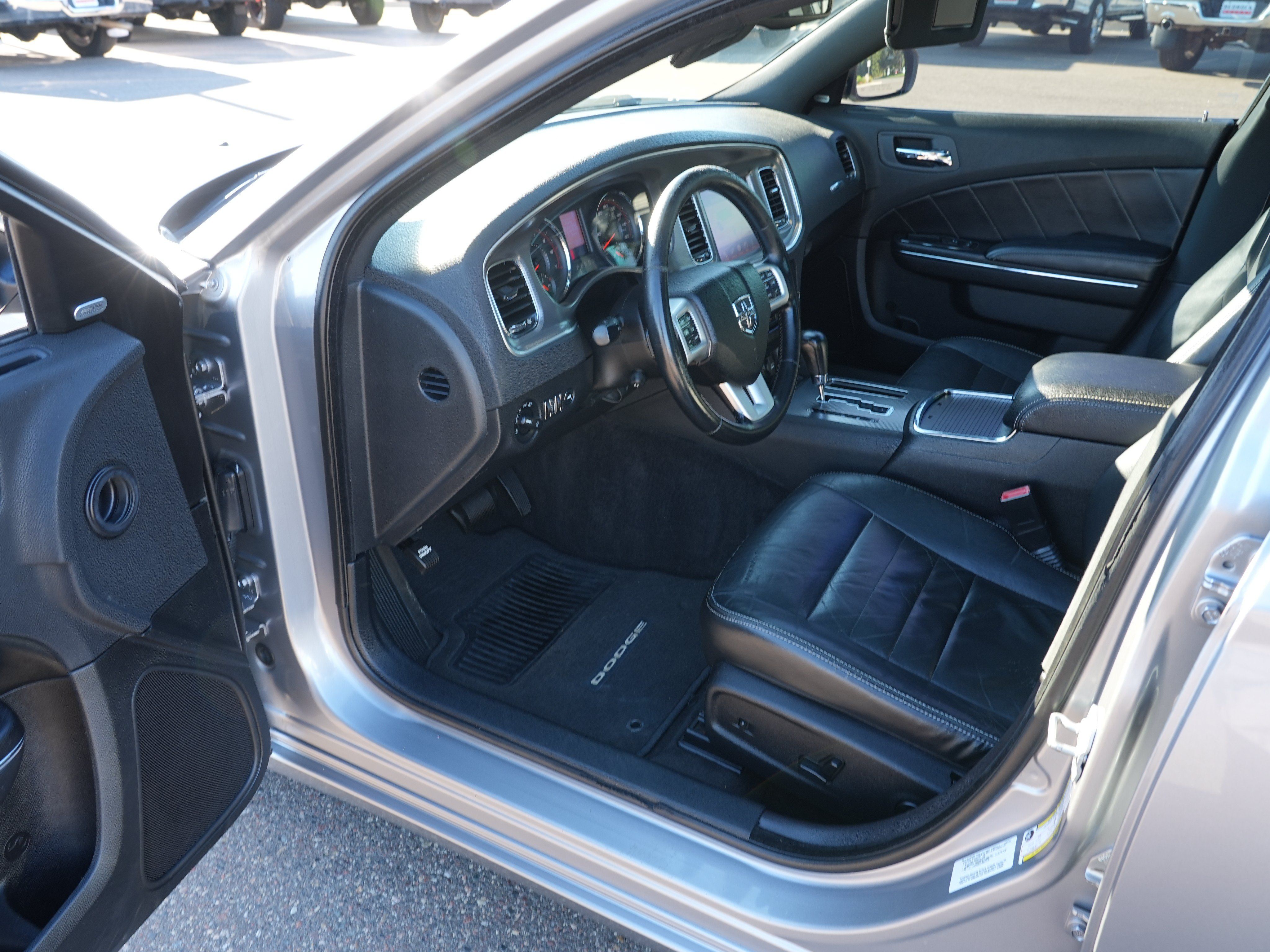 Used 2011 Dodge Charger R/T AWD/4WD image 13