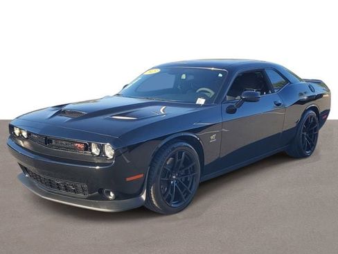 Used 2023 Dodge Challenger R/T Scat Pack image 2