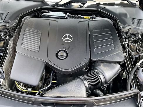 Certified 2025 Mercedes-Benz C 300 Sedan image 33